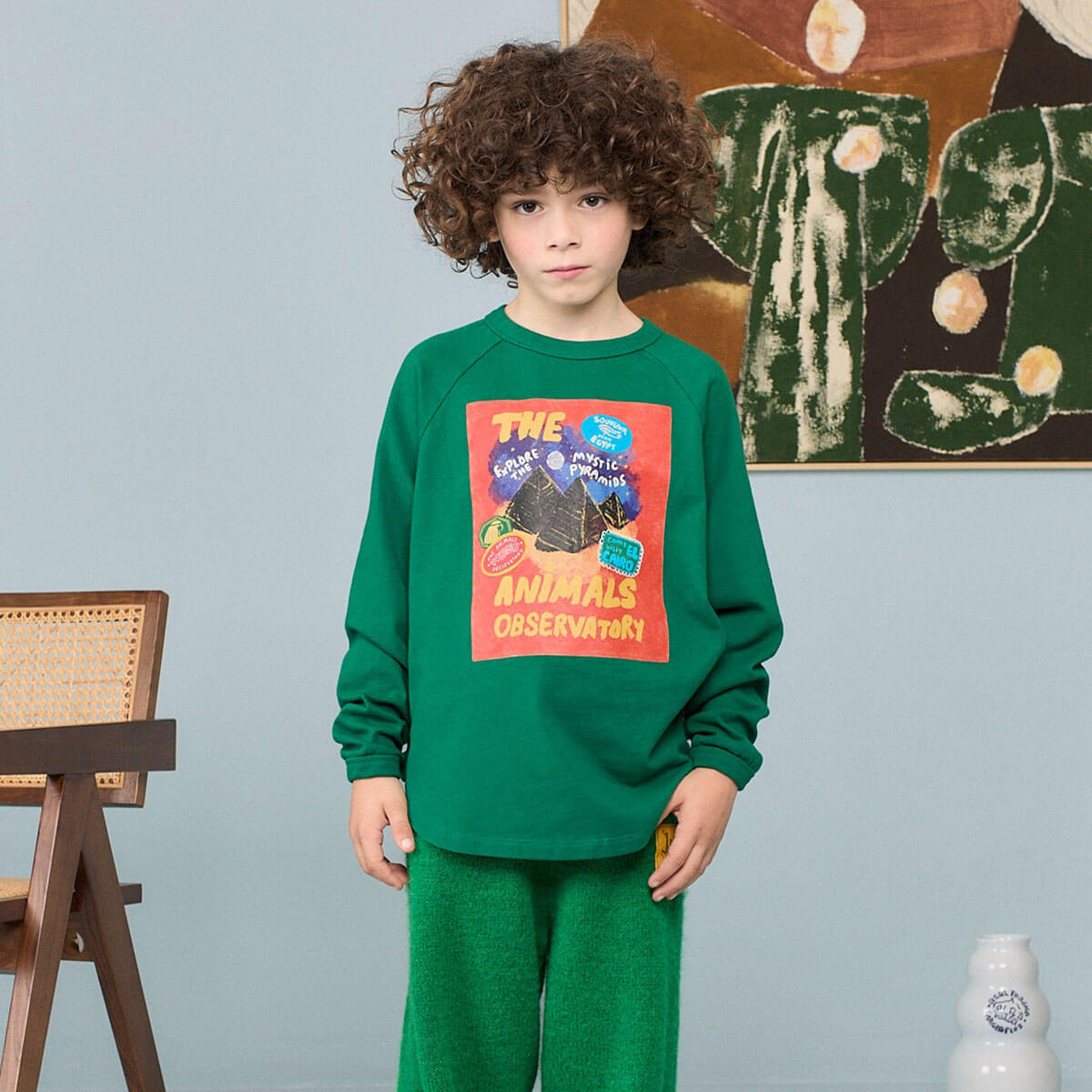 T-shirt à manches longues en coton biologique vert foncé forêt décontracté avec ourlet incurvé pour enfants