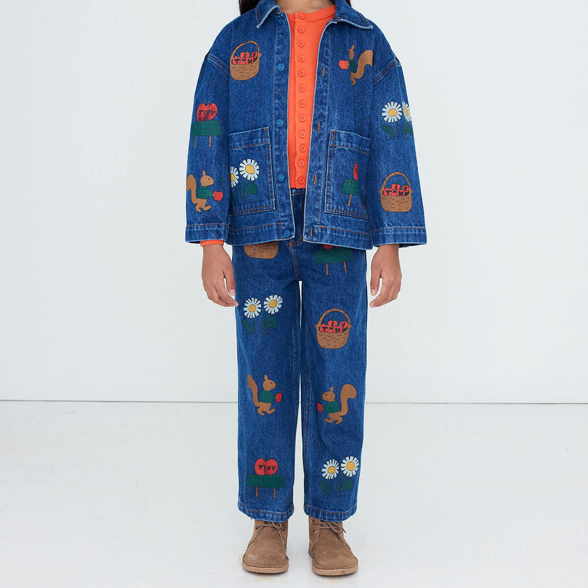 Jean en denim de coton, imprimé pomme, coupe droite, décontracté, taille moyenne, avec taille ajustable pour enfants
